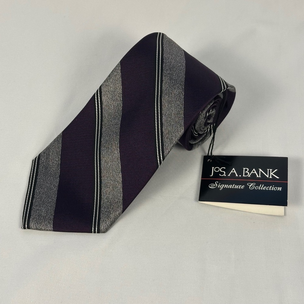 Jos A Bank Signature Coll Silk Tie NWT Purple Silver Repp Stripe 3.5"W 59"L
